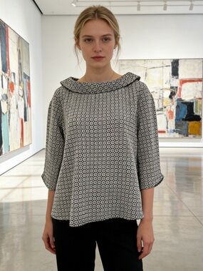 Ann Taylor Cowl Neck Top M Navy White Geometric 3/4 Sleeve Knit